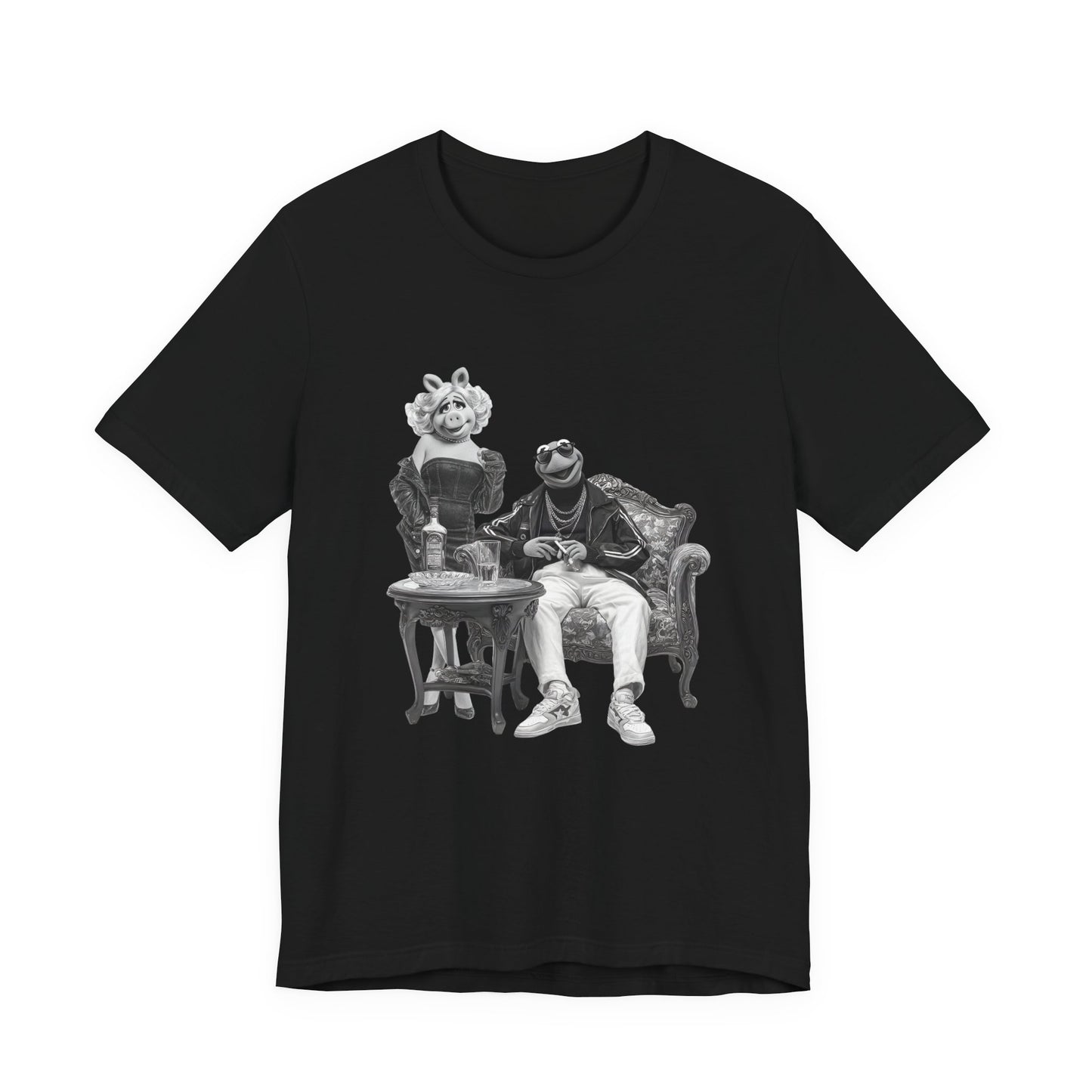 Vintage Kermit and Miss Piggy Muppet Couple  Graphic Tee